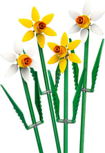 Load image into Gallery viewer, LEGO® Daffodils 40747
