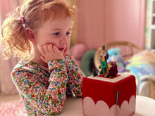 Load image into Gallery viewer, Roald Dahl - Charlie and the Chocolate Factory - BEST SELLER