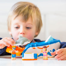 Load image into Gallery viewer, Danny's Diving Adventure