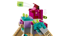 Load image into Gallery viewer, LEGO® Minecraft™ The Devourer Showdown - 21257
